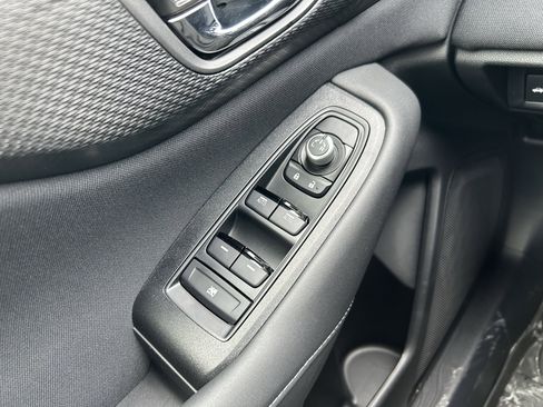 Used 2025 Subaru Legacy Premium image 19