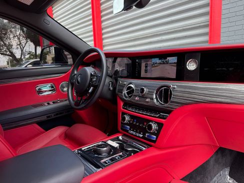 Used 2022 Rolls-Royce Ghost w/ Ghost Package AWD/4WD image 42