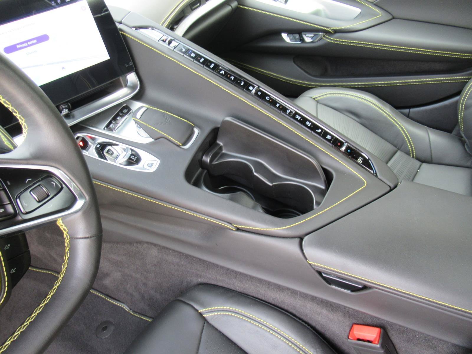 Used 2024 Chevrolet Corvette Stingray Premium Conv w/ Battery Protection Package RWD image 16