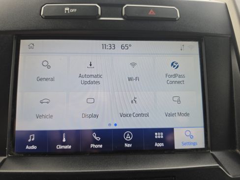 Used 2021 Ford F250 Lariat w/ Lariat Value Package AWD/4WD image 30