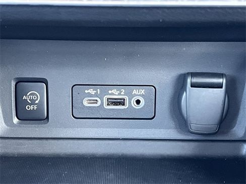 Certified 2025 Nissan Sentra SV w/ All-Weather Package image 9