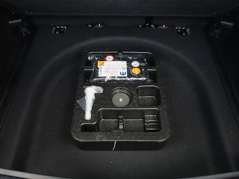 New 2026 Jeep Compass Limited image 22