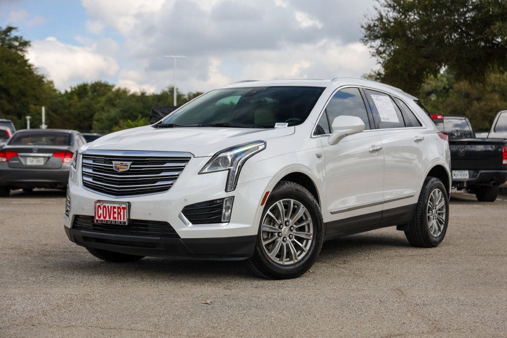 Used 2018 Cadillac XT5 Luxury w/ Driver Awareness Package FWD image 1