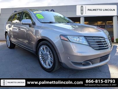 Used 2018 Lincoln MKT AWD w/ Technology Package