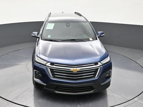 Used 2023 Chevrolet Traverse LT FWD image 19