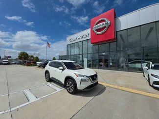 Used 2023 Nissan Rogue SV video 1