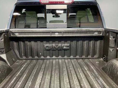 Used 2019 GMC Sierra 1500 SLT w/ SLT Premium Plus Package image 8