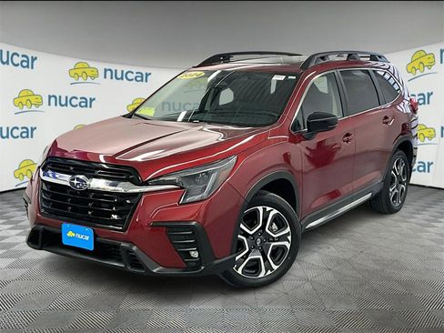 Used 2024 Subaru Ascent Limited w/ Technology Package image 3