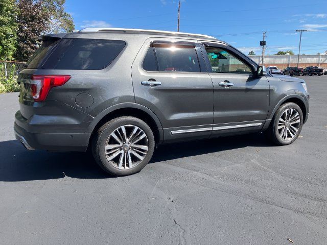 Used 2016 Ford Explorer Platinum AWD/4WD image 5