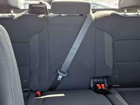 Used 2025 Chevrolet Silverado 2500 Custom w/ Custom Value Package image 25