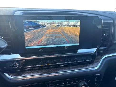 Used 2022 Chevrolet Silverado 1500 LT Trail Boss w/ Protection Package image 25