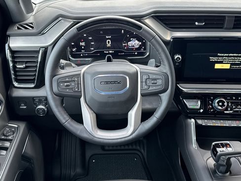 New 2025 GMC Sierra 1500 Denali image 12