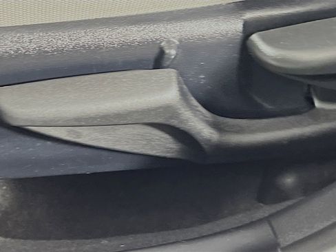 Used 2016 Toyota Corolla LE image 16