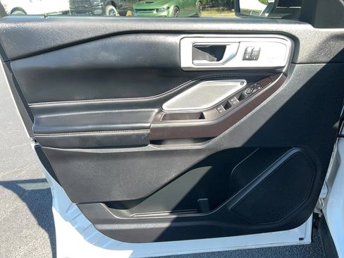 Used 2020 Ford Explorer ST w/ ST High-Performance Pack image 12