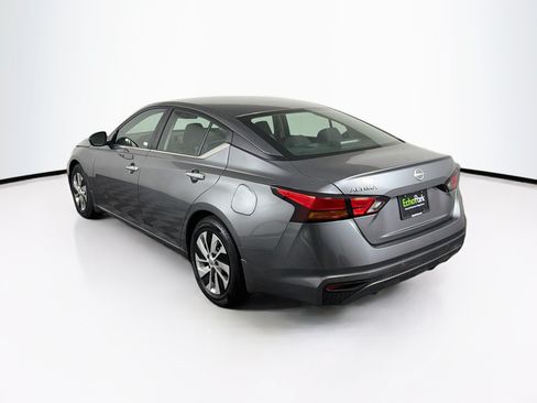 Used 2024 Nissan Altima 2.5 S FWD image 5