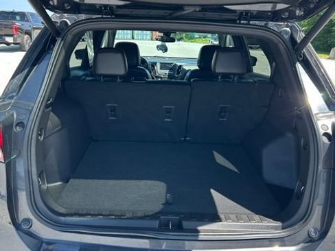 Certified 2022 Chevrolet Equinox RS AWD/4WD image 36