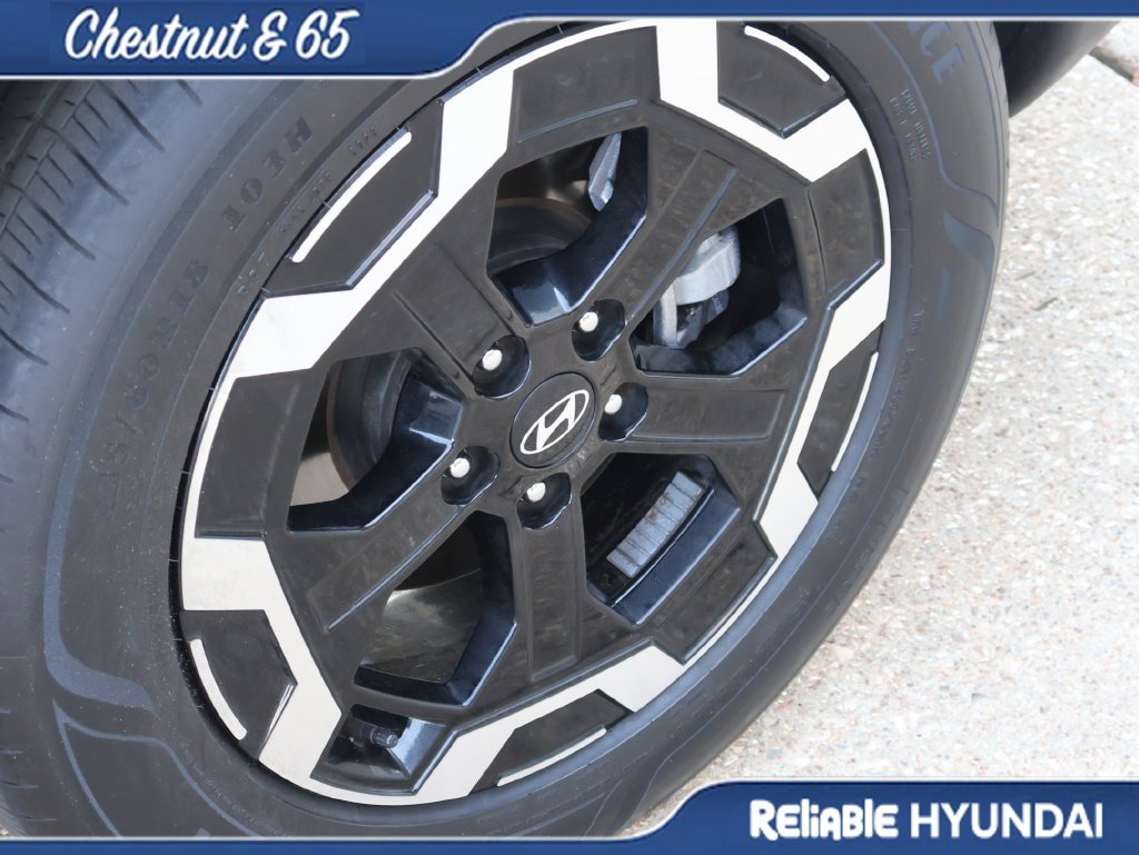 Used 2024 Hyundai Santa Fe SE FWD image 41