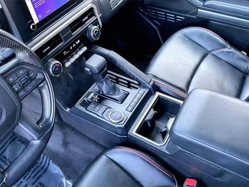 Used 2025 Toyota Tacoma SR5 image 17