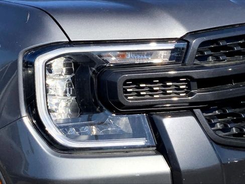 New 2025 Ford Ranger XLT image 10