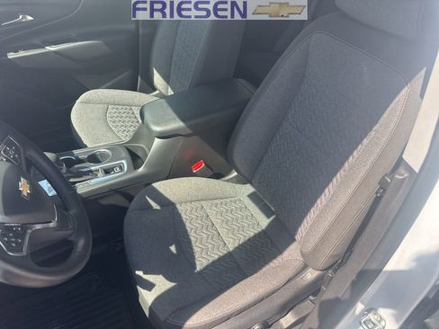 Used 2024 Chevrolet Equinox LT image 9