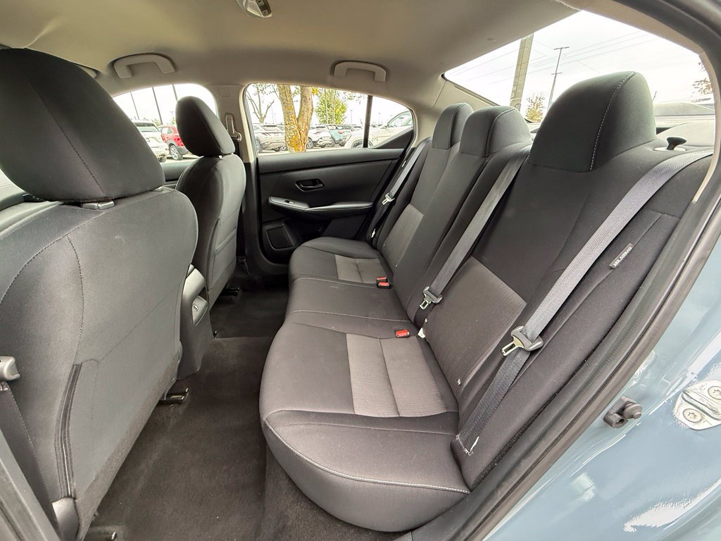 Used 2025 Nissan Sentra SV FWD image 34