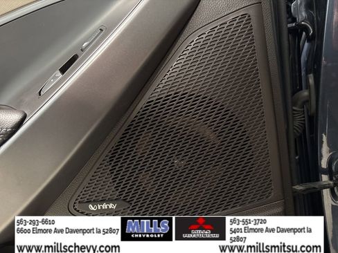 Used 2017 Hyundai Santa Fe Sport w/ 2.0T Ultimate Tech Package 05 AWD/4WD image 13