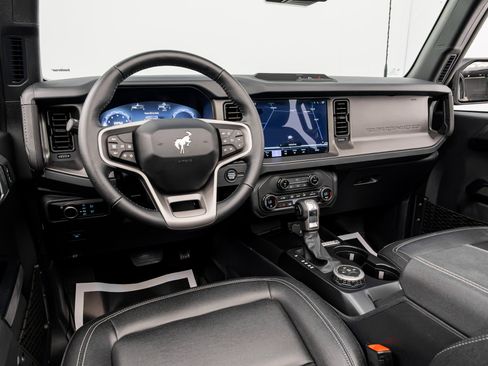 Used 2025 Ford Bronco Big Bend AWD/4WD image 36