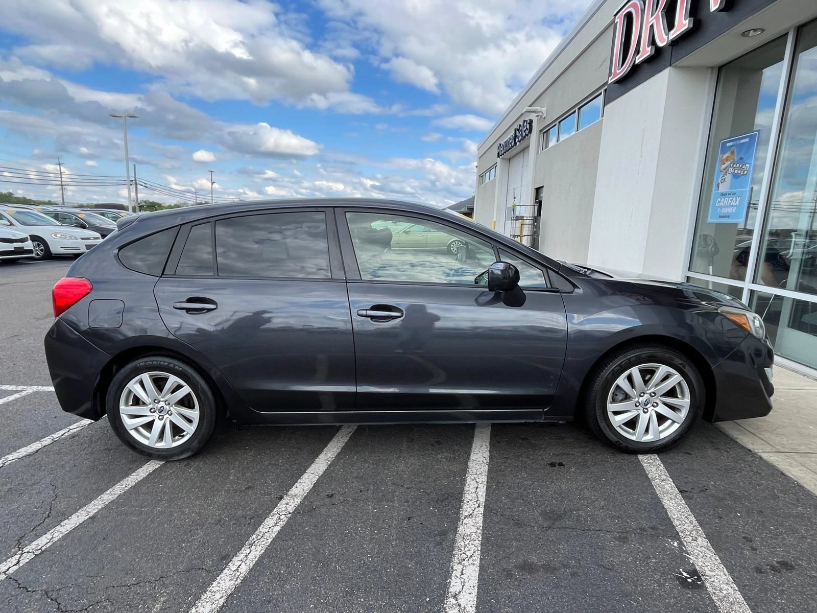 Used 2015 Subaru Impreza 2.0i Premium AWD/4WD image 11