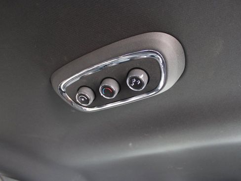 Used 2018 Dodge Durango GT w/ Quick Order Package 2BC image 32