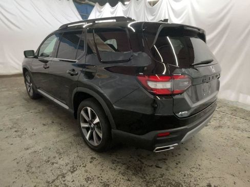 Used 2025 Honda Pilot Elite image 9