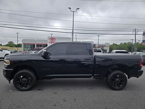 Used 2024 RAM 2500 Laramie w/ Night Edition AWD/4WD image 8
