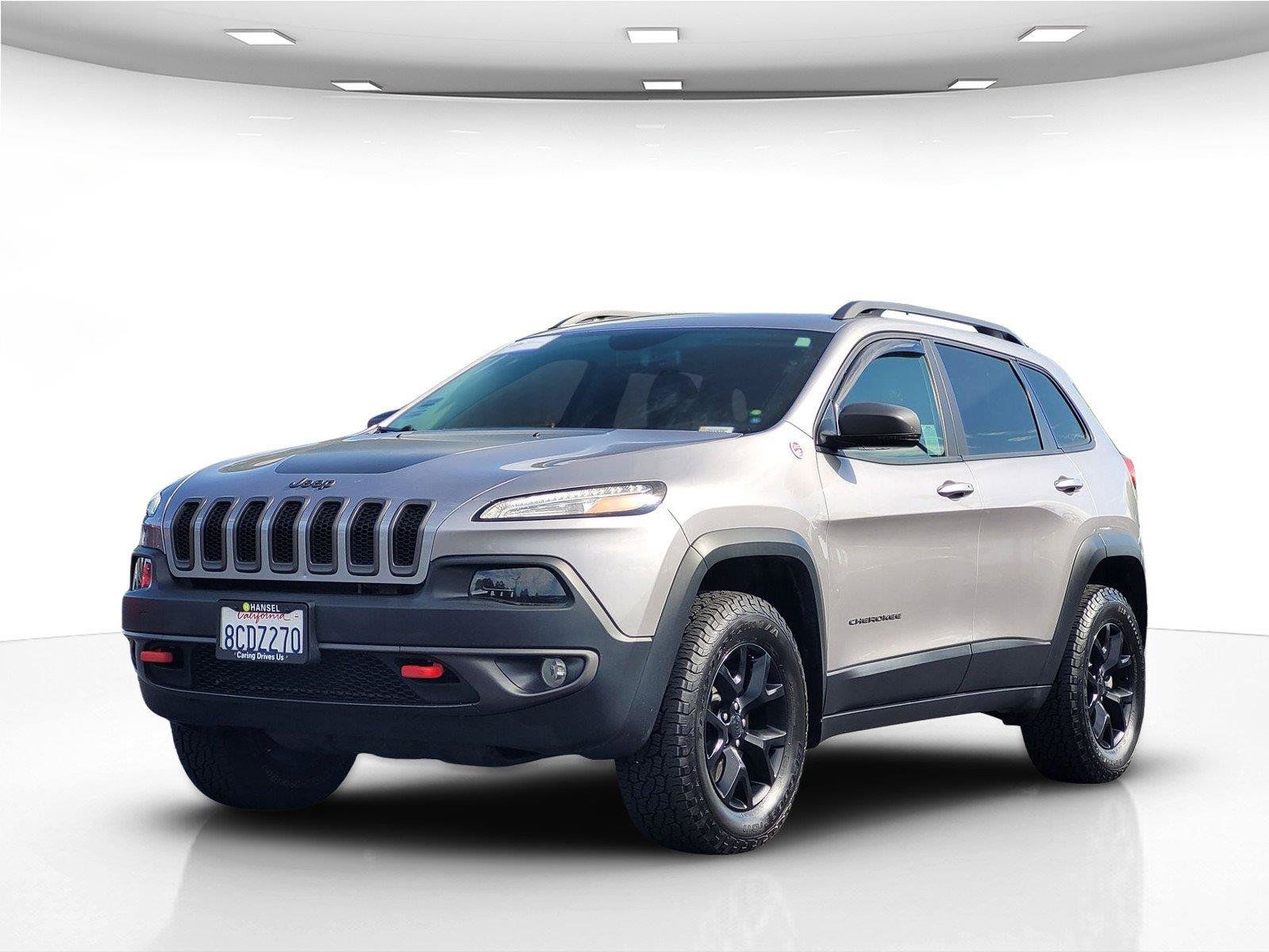 Used 2018 Jeep Cherokee Trailhawk w/ Comfort/Convenience Group AWD/4WD image 10