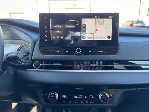 Used 2025 Mitsubishi Outlander SE FWD image 33