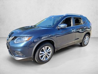 Used 2015 Nissan Rogue SV