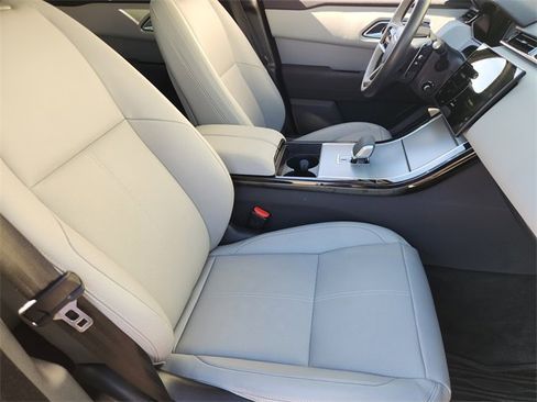 Used 2025 Land Rover Range Rover Velar S image 14