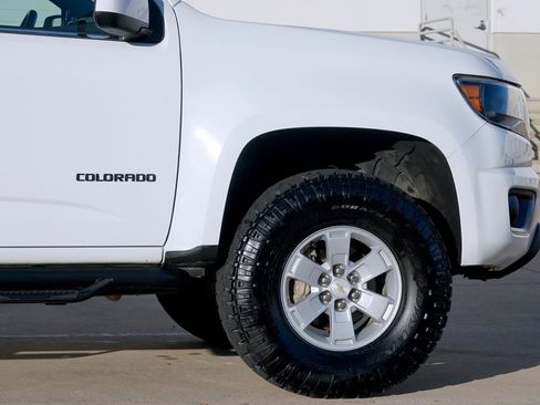 Used 2018 Chevrolet Colorado W/T w/ WT Convenience Package image 28