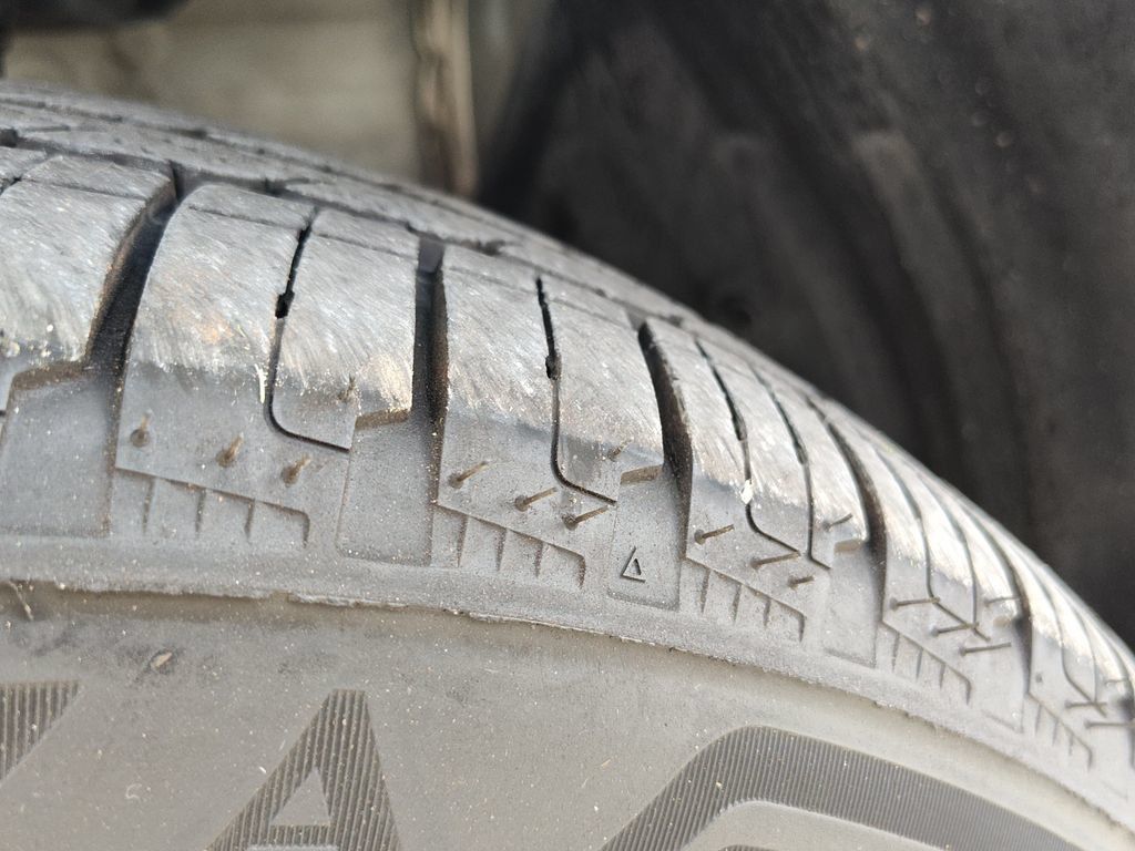 Used 2023 Honda Pilot Elite image 19