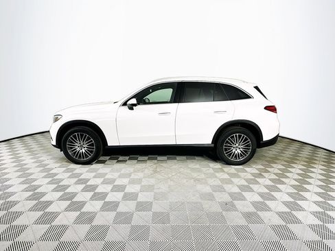 Certified 2026 Mercedes-Benz GLC 300 4MATIC image 4