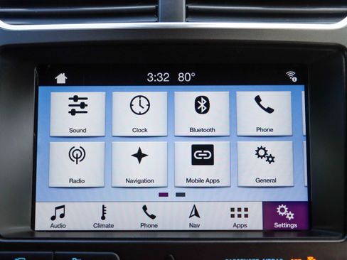 Used 2018 Ford Explorer Limited w/ Ford Safe & Smart Package image 41