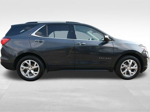 Used 2020 Chevrolet Equinox Premier AWD/4WD image 9