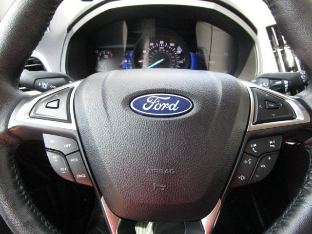 Used 2024 Ford Edge SEL AWD/4WD image 21