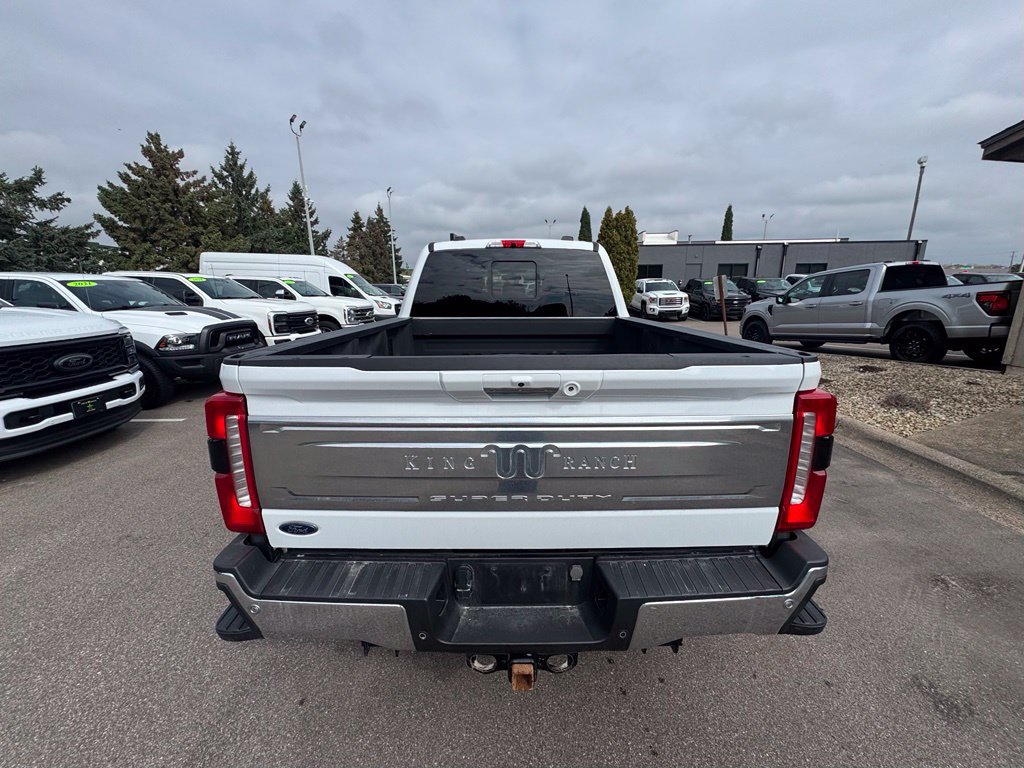 Used 2024 Ford F350 4x4 Crew Cab Super Duty image 10