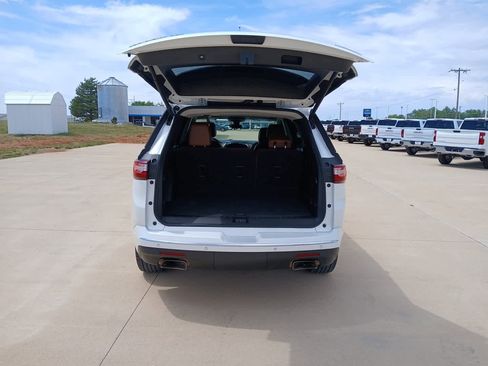 Used 2020 Chevrolet Traverse High Country AWD/4WD image 6