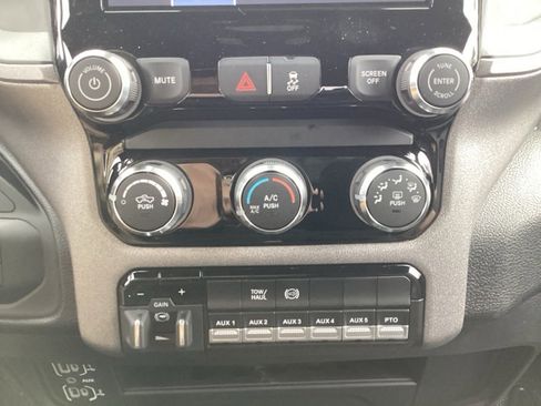 New 2026 RAM 5500 Tradesman w/ Chrome Appearance Group image 34