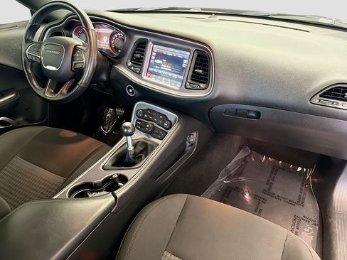 Used 2019 Dodge Challenger R/T Scat Pack RWD image 12