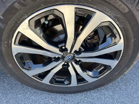 Used 2019 Subaru Forester Limited image 11