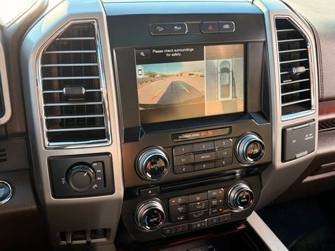 Used 2015 Ford F150 King Ranch w/ Equipment Group 601A Luxury AWD/4WD image 18