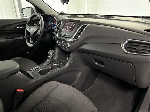 Used 2022 Chevrolet Equinox LT image 28