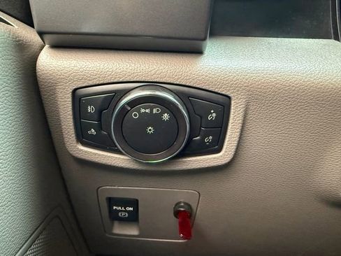 Used 2019 Ford F150 XLT RWD image 10