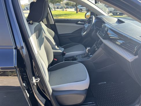 Certified 2024 Volkswagen Taos S image 28